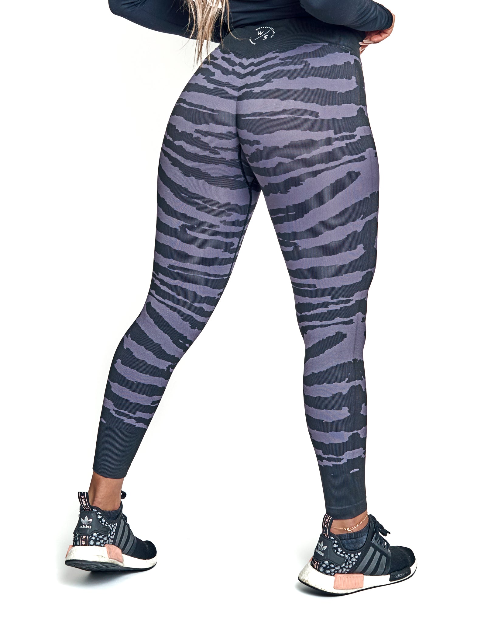 BLACK ZEBRA LEGGINGS