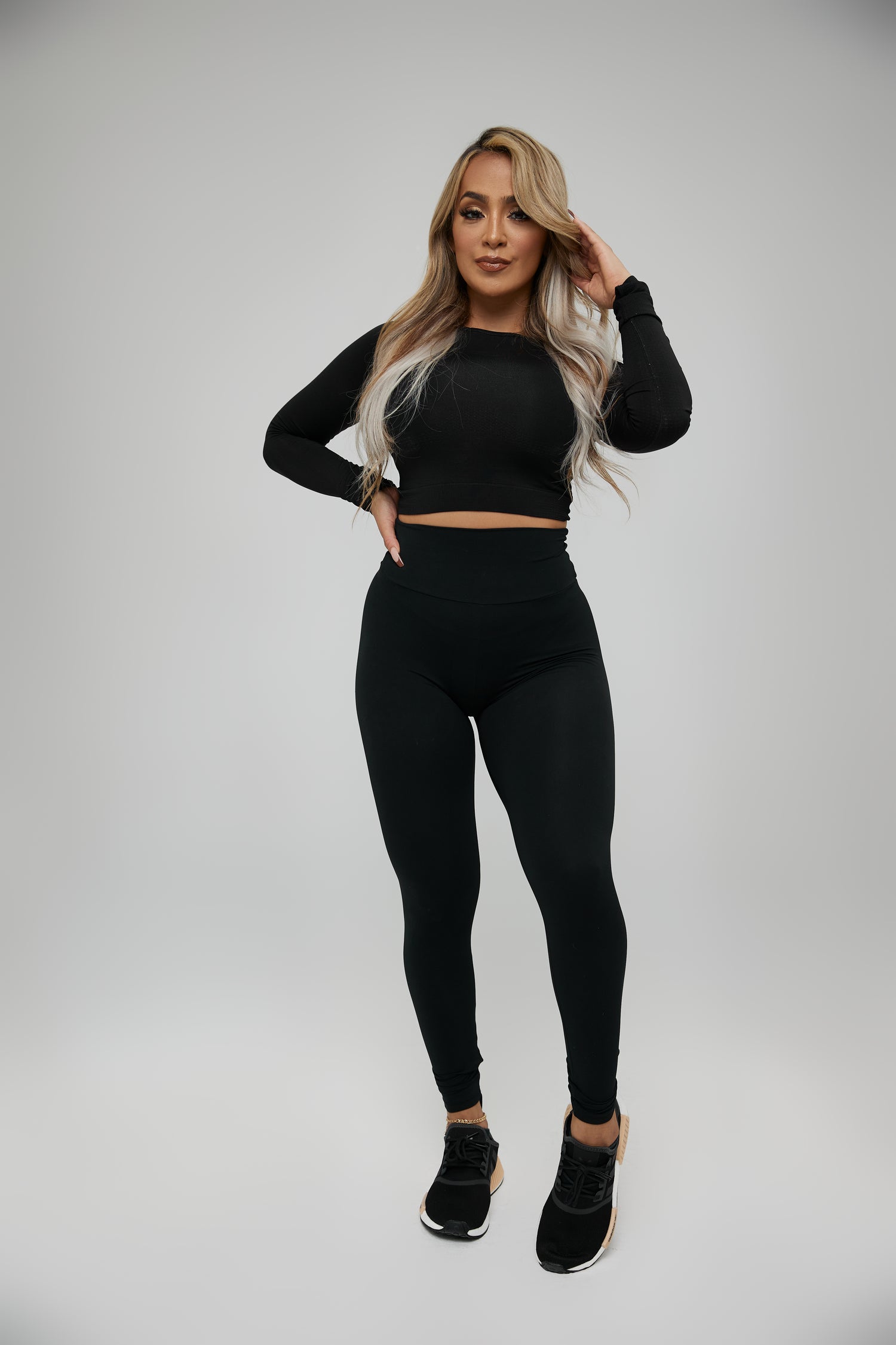 RAVEN BLACK LEGGINGS