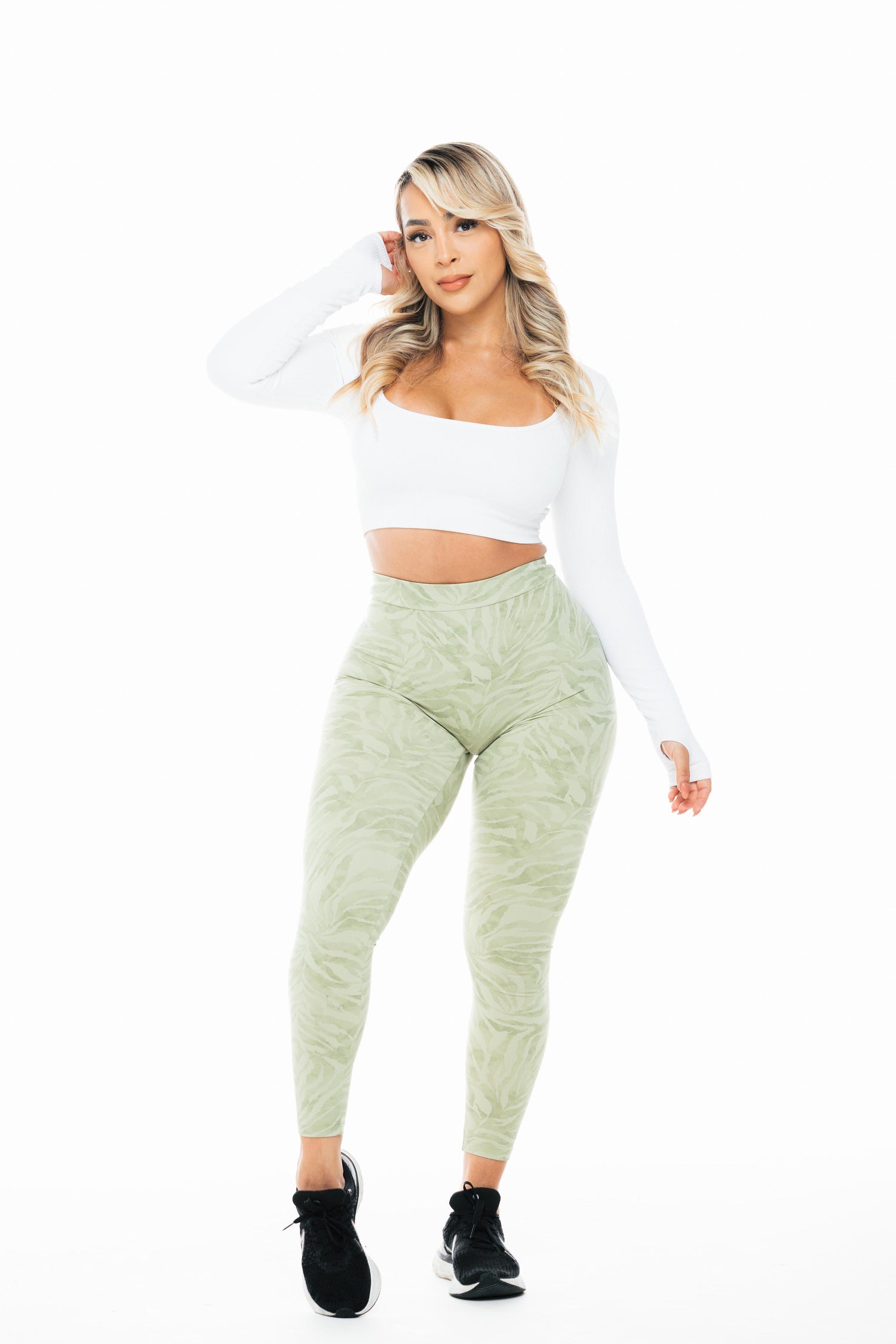 Matcha v-cut legging – ELYSIAN FIT WEAR